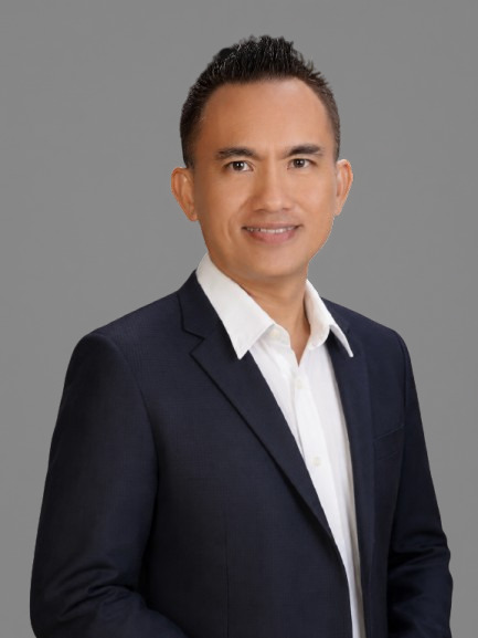 Tentang Pencipta